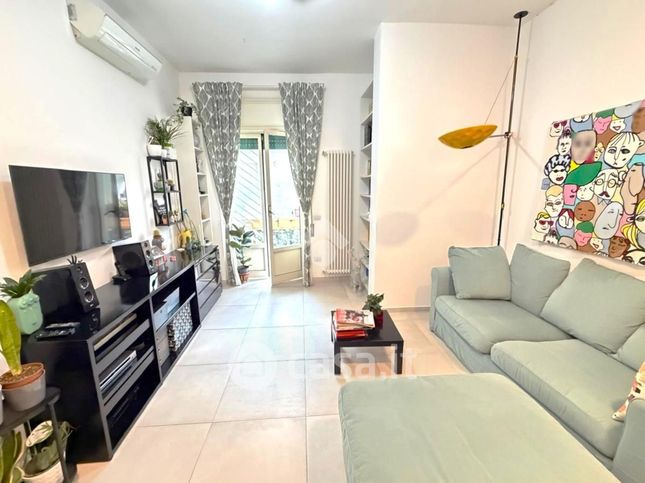 Appartamento in residenziale in Via Federico Rossano 8