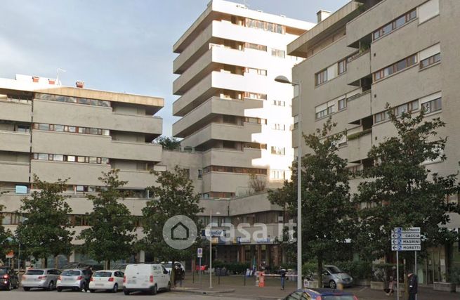 Ufficio in commerciale in Piazzale XXVI Luglio