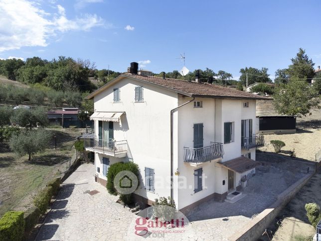 Casa indipendente in residenziale in Via Del Furioso 6