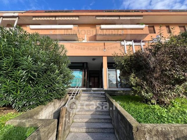 Appartamento in residenziale in Via Carso 29