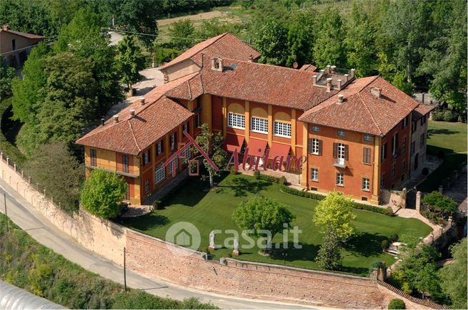 Rustico/casale in residenziale in 