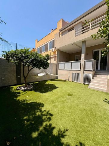 Appartamento in residenziale in Via Palmas 2