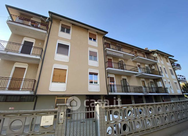 Appartamento in residenziale in Via Cesare Battisti 11