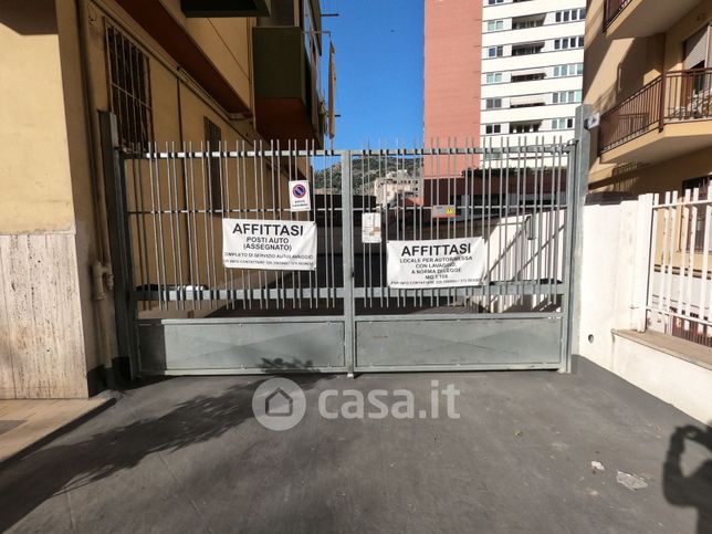 Garage/posto auto in residenziale in Via Orlandino Leonardo 31