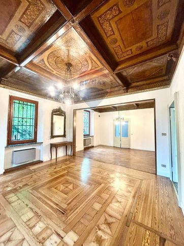 Appartamento in residenziale in Viale Erasmo Boschetti 5