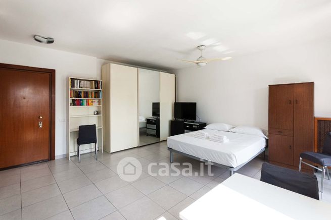 Appartamento in residenziale in Via Privata Trasimeno 40/10