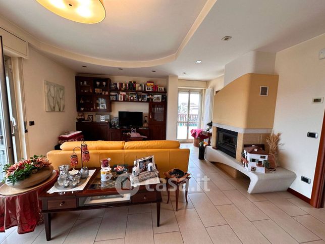Appartamento in residenziale in Via Unità D'Italia