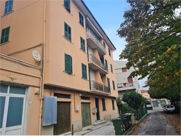 Appartamento in residenziale in Via Misa 11