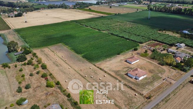 Terreno agricolo in commerciale in Strada Migliara 43 1/2 20