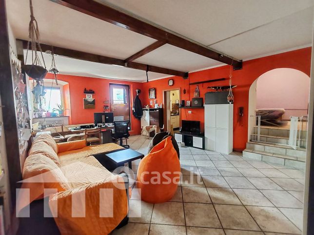 Appartamento in residenziale in Via Principale