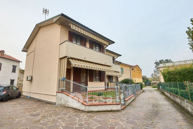 Villetta a schiera in residenziale in Via Pagani 12