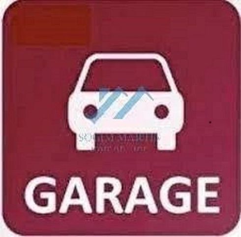 Garage/posto auto in residenziale in Via Valle 8