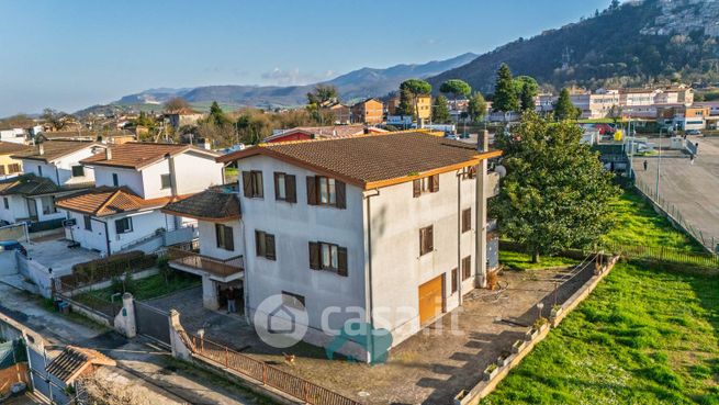 Villa in residenziale in Via Guglielmo Marconi