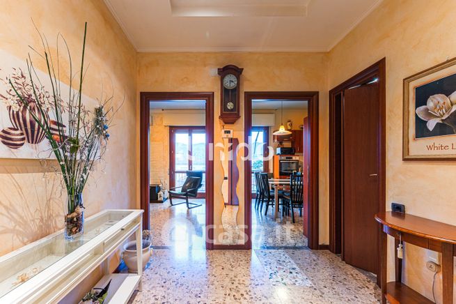 Appartamento in residenziale in Via Giovanni Cimabue