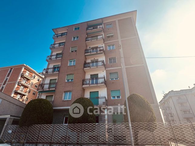 Appartamento in residenziale in Via Egidio Checchi 27