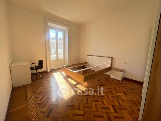 Appartamento in residenziale in Via Plinio 11