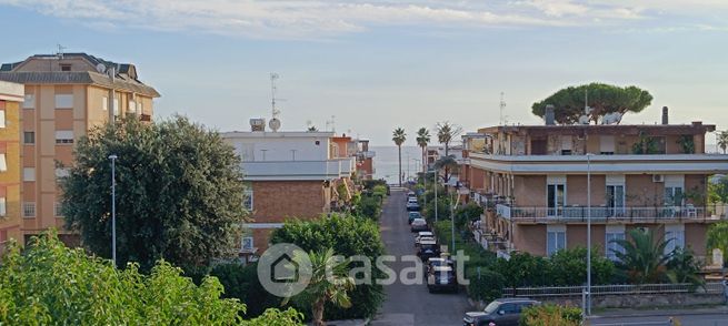 Appartamento in residenziale in Via Lazio 30