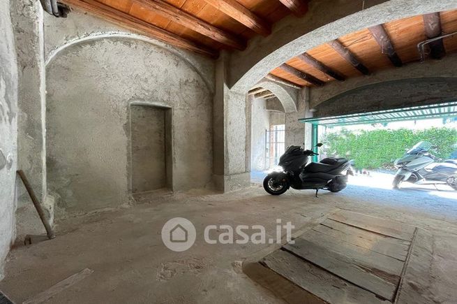 Capannone in commerciale in Corso Bartesaghi