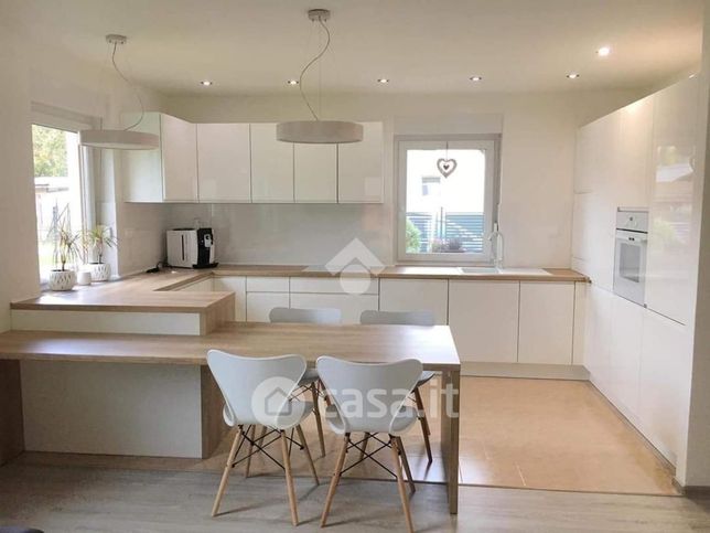 Appartamento in residenziale in Via Magenta 1