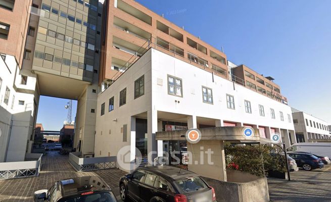 Ufficio in commerciale in Via Dante 22