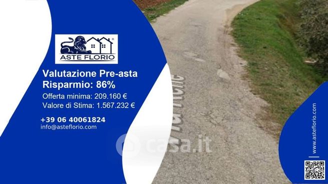 Terreno agricolo in commerciale in Via Rene