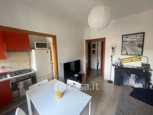 Appartamento in residenziale in Via Giambellino 14