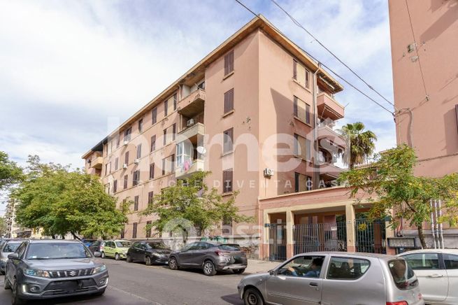 Appartamento in residenziale in Via Giovanni Lavaggi 12