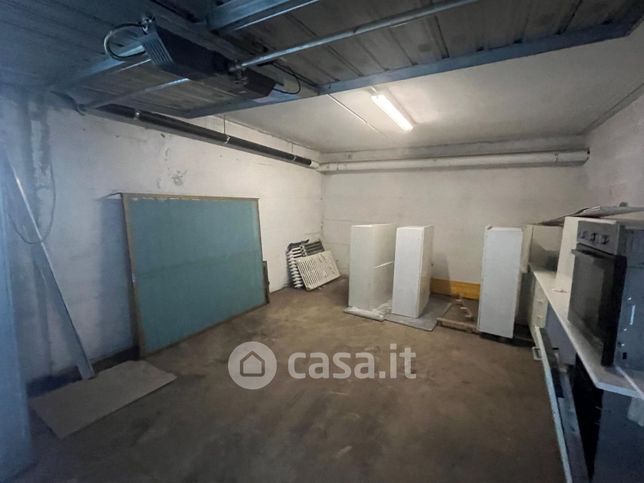 Garage/posto auto in residenziale in Via Santi Martiri di Selva Candida