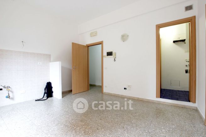 Appartamento in residenziale in Via Simone Martini 1