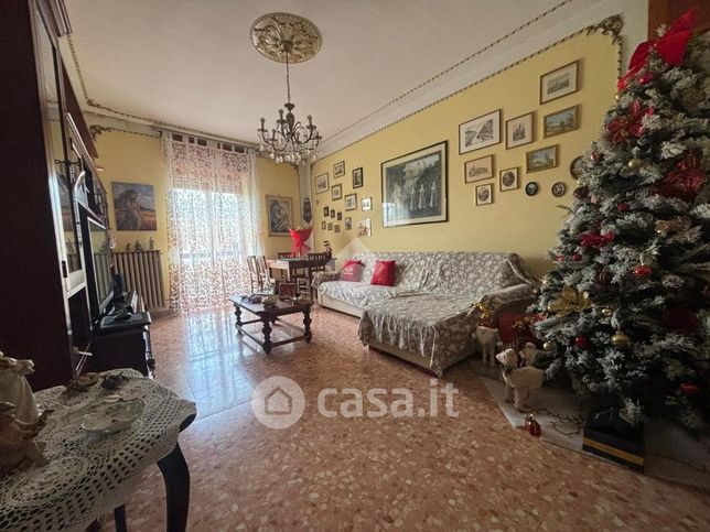 Appartamento in residenziale in Via Rubicone 5
