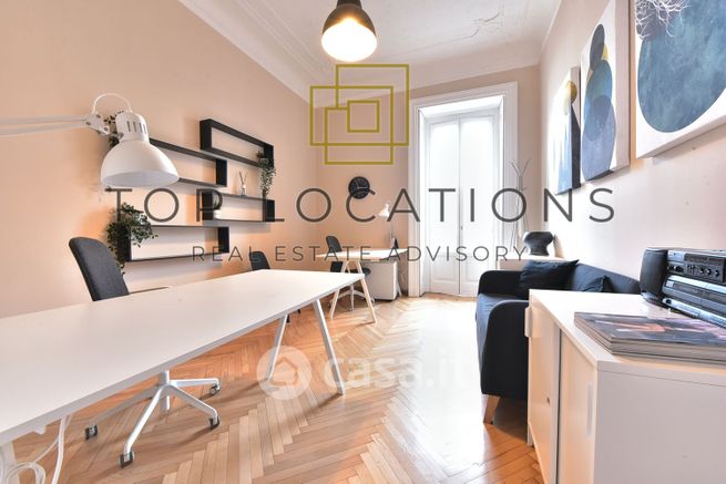 Ufficio in commerciale in Corso Buenos Aires