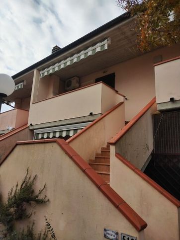 Appartamento in residenziale in Viale dei Gelsi 515