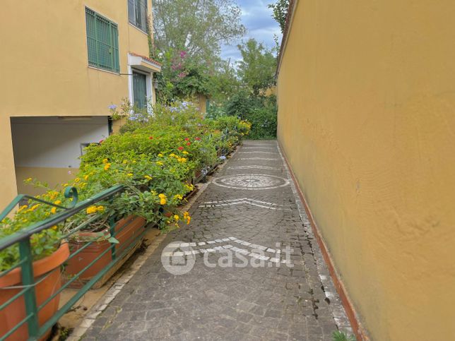 Casa bi/trifamiliare in residenziale in Via Oasi Sacro Cuore