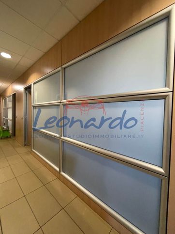 Ufficio in commerciale in Via Bresciani 20