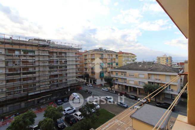 Appartamento in residenziale in Via Cesare Battisti 33