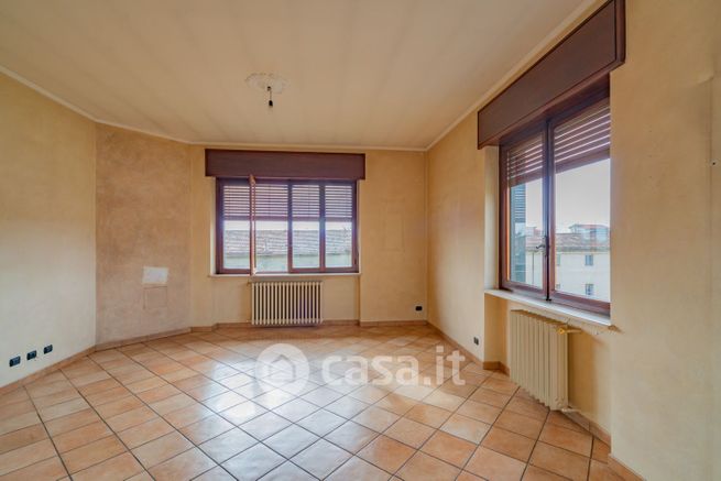 Appartamento in residenziale in Via Valentino 9