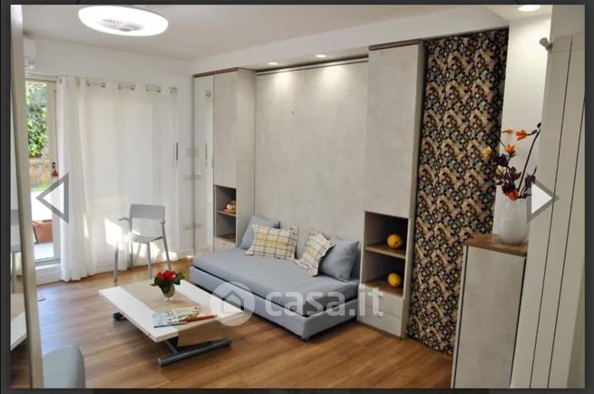 Appartamento in residenziale in Via San Nilo 4