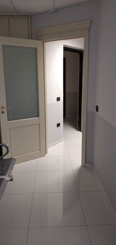 Ufficio in commerciale in Via della Tecnica