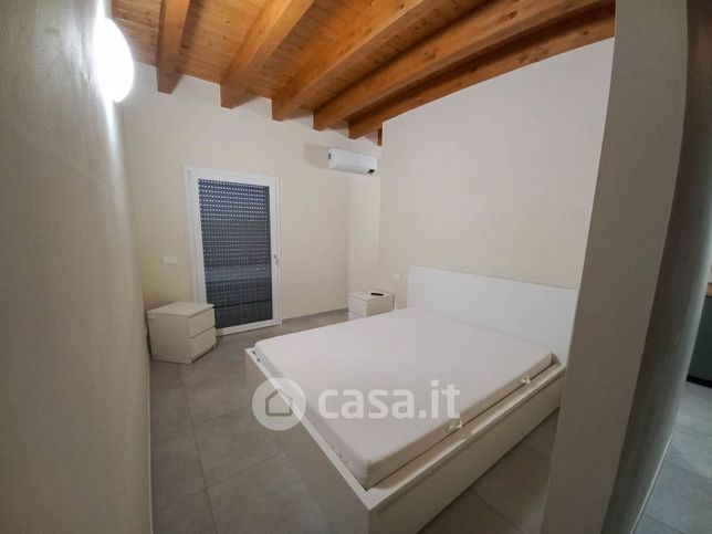 Appartamento in residenziale in Via Tenente Portesi