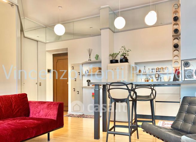 Appartamento in residenziale in Via Francesco Petrarca