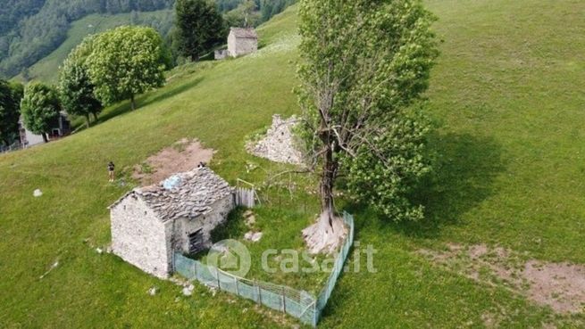 Rustico/casale in residenziale in Via dell'Orto 11