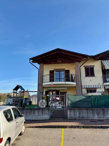 Villetta a schiera in residenziale in Via Vercellotto 217
