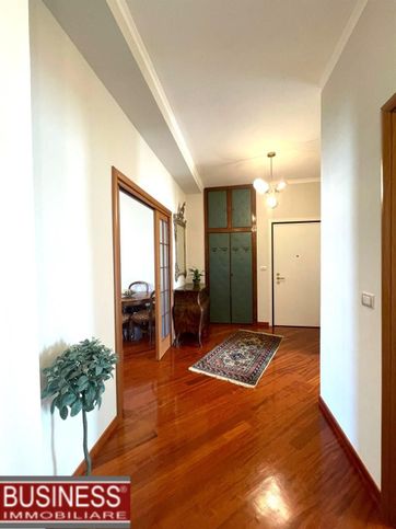 Appartamento in residenziale in Viale Beatrice d'Este 32