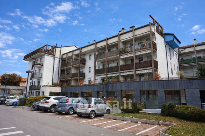 Ufficio in commerciale in Via Roma 23