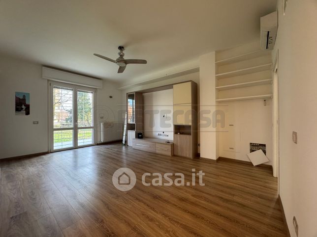 Appartamento in residenziale in Via Cavalli
