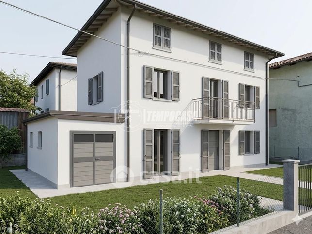 Casa indipendente in residenziale in 