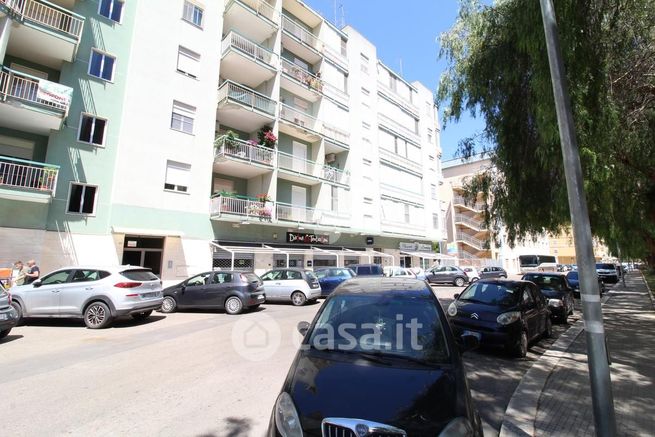 Garage/posto auto in residenziale in Viale Porta Pia 23