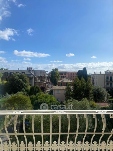 Appartamento in residenziale in Viale delle Palme 12