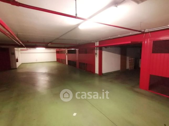 Box/posto auto in residenziale in Via Domenico de Dominicis