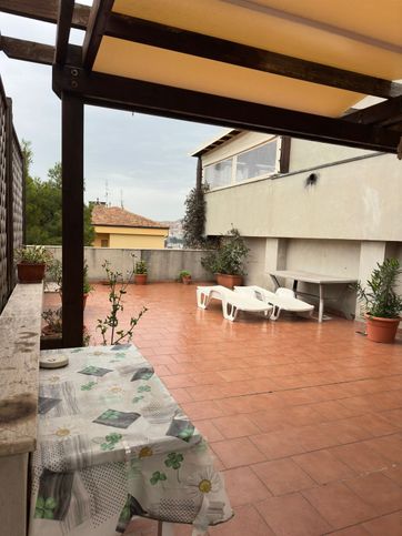 Appartamento in residenziale in Via Osimo